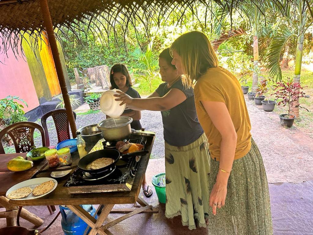 Gimanhala Cottage & Cookary Class アヌラーダプラ エクステリア 写真